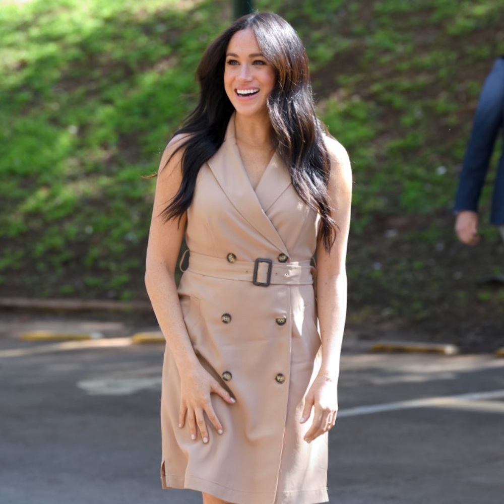 Banana Republic trench dress - Meghan Markel dress
